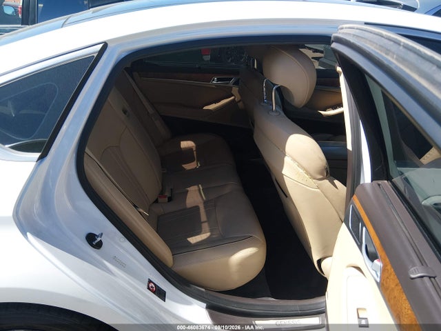 Продаж на аукціоні авто 2015 Hyundai Genesis 3.8, vin: KMHGN4JE2FU071215, номер лоту: 46083674