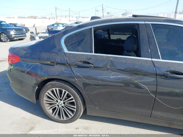 WBAJA5C54KBX86251 BMW 530I