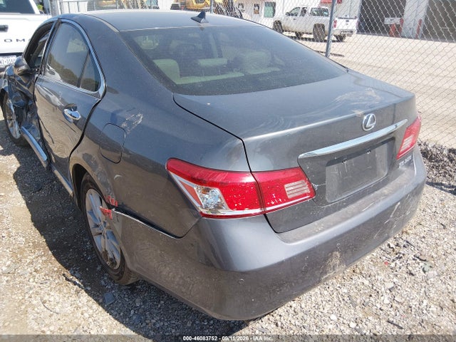 46083752 :رقم المزاد ، JTHBK1EG8C2512059 vin ، 2012 Lexus Es 350 مزاد بيع