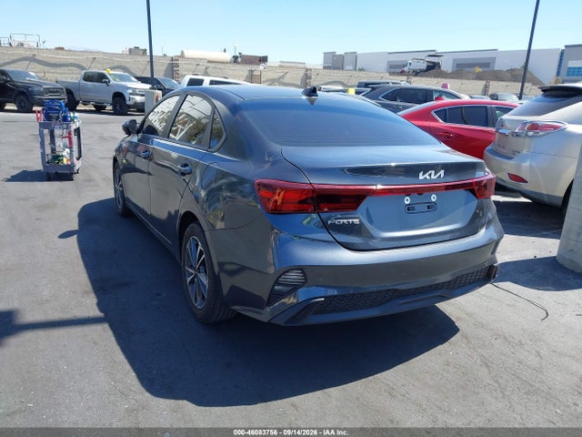 KIA Forte Lxs 2024 3KPF24AD3RE827539 Image 3