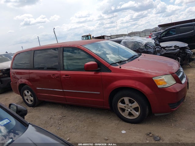 2008 Dodge Grand Caravan Sxt მანქანა იყიდება აუქციონზე, vin: 2D8HN54P58R131243, აუქციონის ნომერი: 46083762