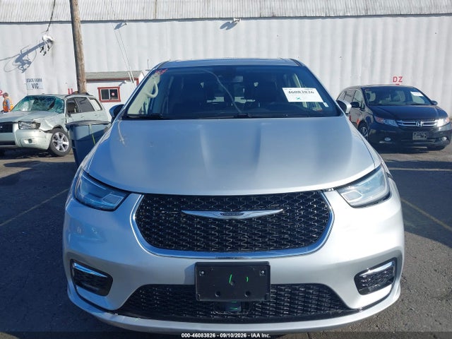2C4RC1BG0PR560664 Chrysler Pacifica Touring L