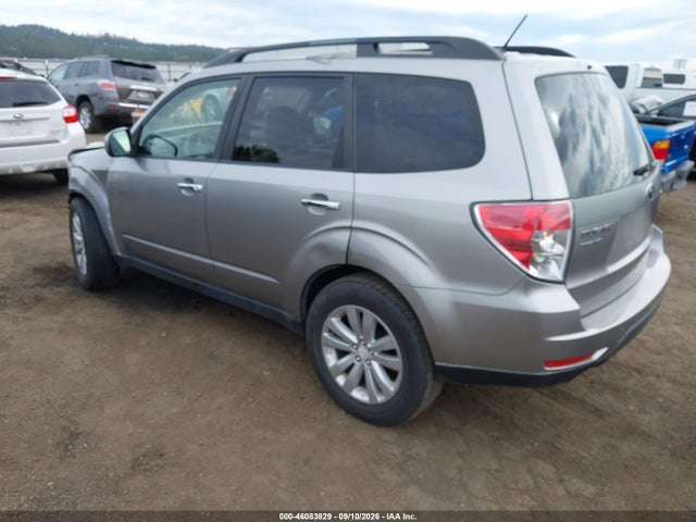 46083829 :رقم المزاد ، JF2SHADC4BH758263 vin ، 2011 Subaru Forester 2.5x Premium مزاد بيع