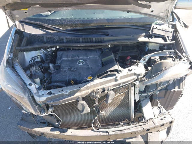 2016 Toyota Sienna Se Premium 8 Passenger მანქანა იყიდება აუქციონზე, vin: 5TDXK3DC0GS756529, აუქციონის ნომერი: 46083840