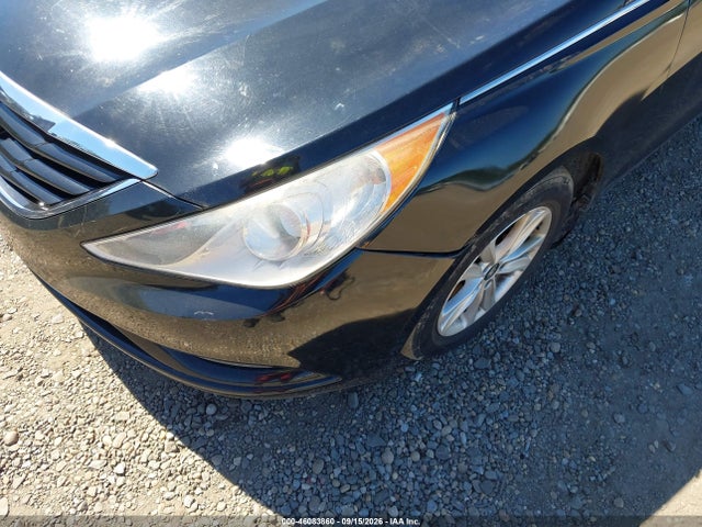 2013 Hyundai Sonata Gls მანქანა იყიდება აუქციონზე, vin: 5NPEB4AC1DH667989, აუქციონის ნომერი: 46083860