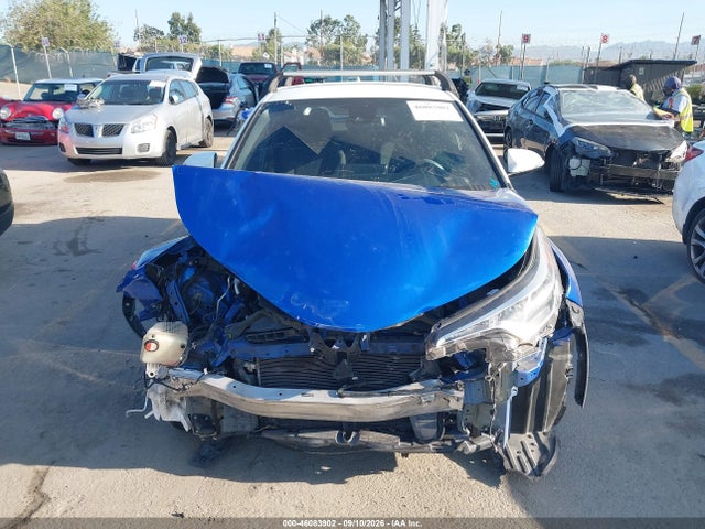 NMTKHMBX8JR001333 Toyota C-hr Xle Premium