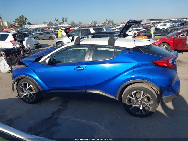 NMTKHMBX8JR001333 Toyota C-hr Xle Premium