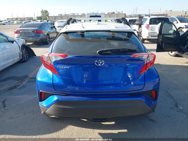 NMTKHMBX8JR001333 Toyota C-hr Xle Premium