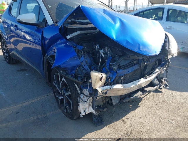 NMTKHMBX8JR001333 Toyota C-hr Xle Premium