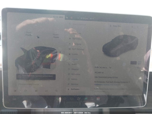 2023 Tesla Model Y Awd/long Range Dual Motor All-wheel Drive მანქანა იყიდება აუქციონზე, vin: 7SAYGDEE2PA075708, აუქციონის ნომერი: 46083917
