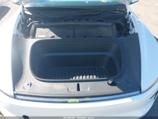 Auction sale of the 2026 Tesla Model Y Premium Rear-wheel Drive/rear-wheel Drive, vin: 7SAYGDED5TF414515, lot number: 46083922