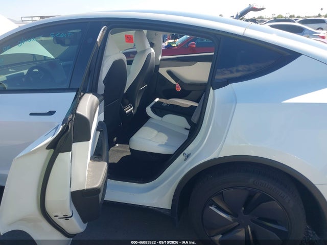 Auction sale of the 2026 Tesla Model Y Premium Rear-wheel Drive/rear-wheel Drive, vin: 7SAYGDED5TF414515, lot number: 46083922