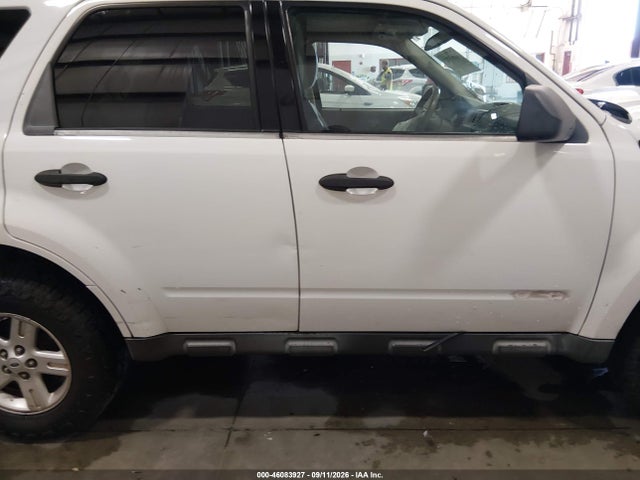 46083927 :رقم المزاد ، 1FMCU49H18KD56163 vin ، 2008 Ford Escape Hybrid مزاد بيع