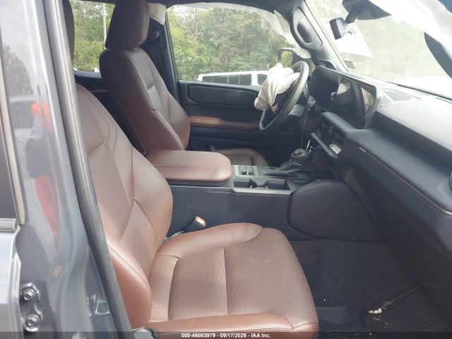 Aukcja sprzedaży 2026 Toyota Land Cruiser, vin: JTEABFAJ0TK050068, numer aukcji: 46083979