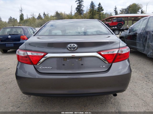 4T4BF1FK5FR488032 Toyota CAMRY LE