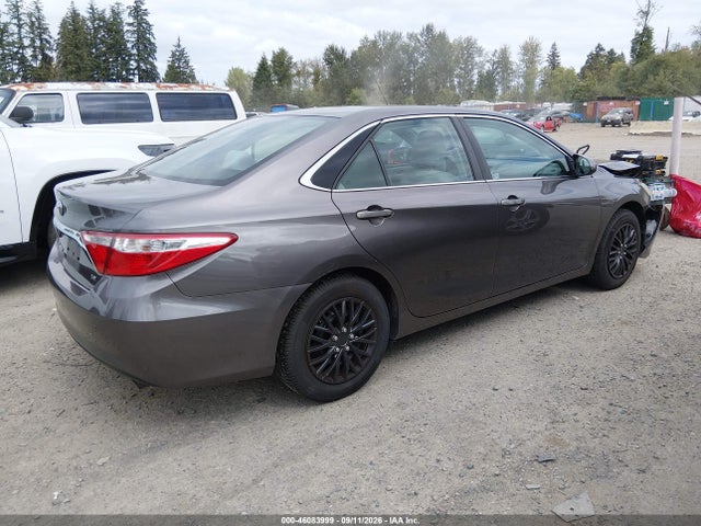Toyota CAMRY LE 2015 4T4BF1FK5FR488032 Image 4