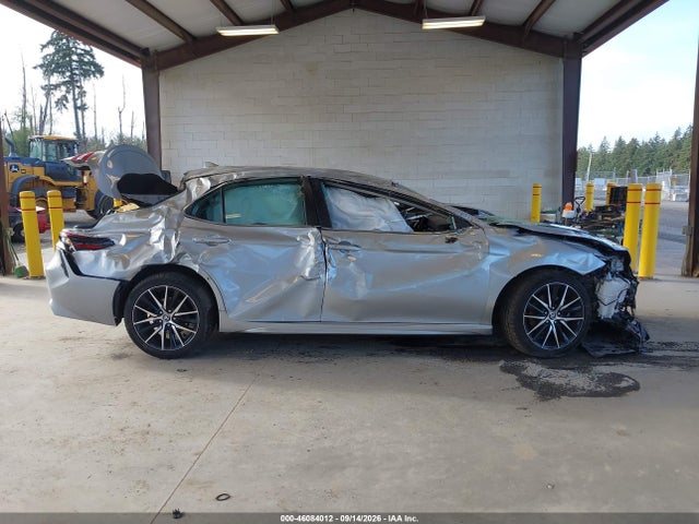 4T1G11AK0MU413404 Toyota CAMRY SE