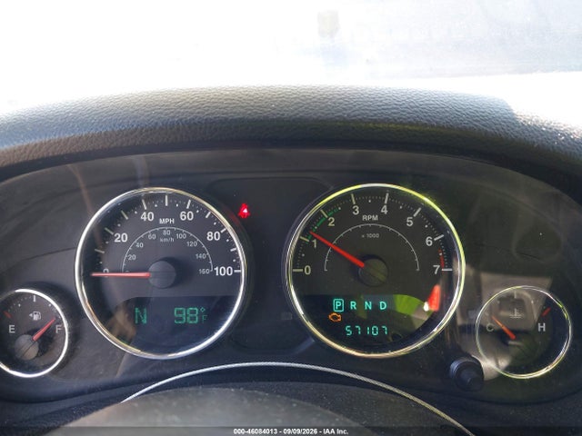46084013 :رقم المزاد ، 1C4HJWEG3DL527026 vin ، 2013 Jeep Wrangler Unlimited Sahara مزاد بيع