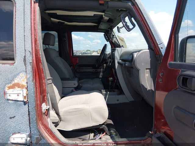 2008 Jeep Wrangler Unlimited Rubicon მანქანა იყიდება აუქციონზე, vin: 1J4GA69148L588872, აუქციონის ნომერი: 46084037