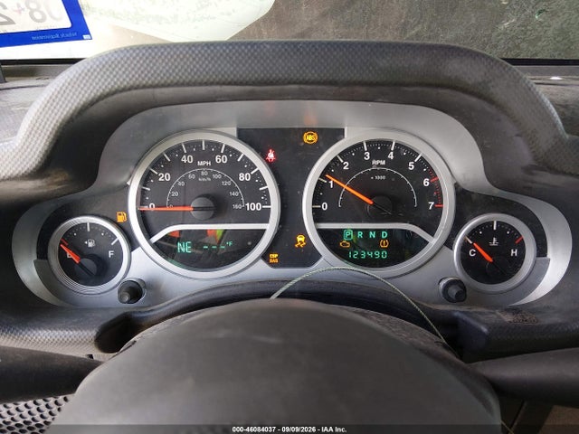2008 Jeep Wrangler Unlimited Rubicon მანქანა იყიდება აუქციონზე, vin: 1J4GA69148L588872, აუქციონის ნომერი: 46084037