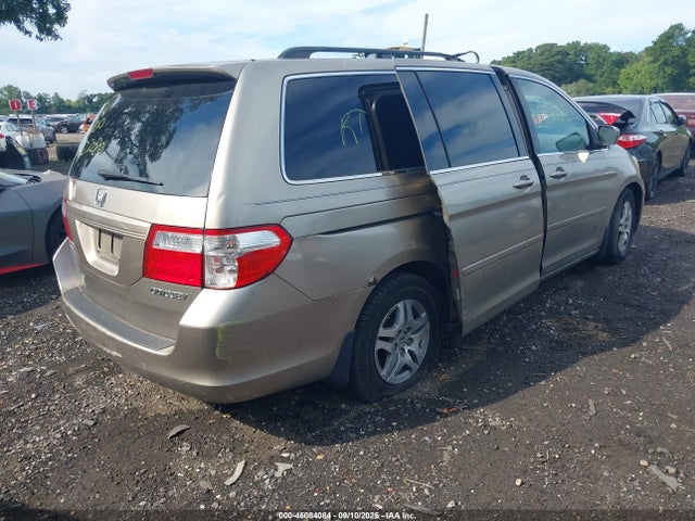 46084084 :رقم المزاد ، 5FNRL38675B060505 vin ، 2005 Honda Odyssey Ex-l مزاد بيع
