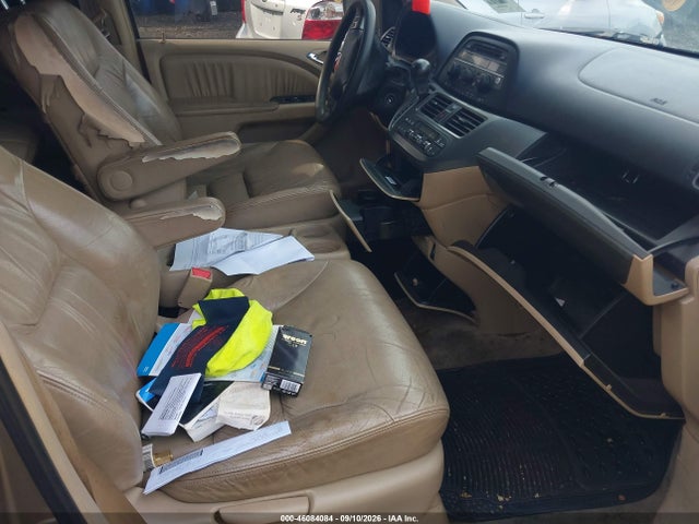 46084084 :رقم المزاد ، 5FNRL38675B060505 vin ، 2005 Honda Odyssey Ex-l مزاد بيع