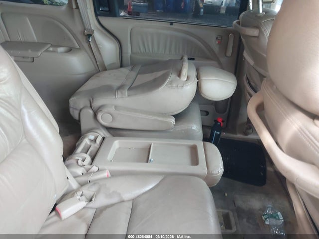 46084084 :رقم المزاد ، 5FNRL38675B060505 vin ، 2005 Honda Odyssey Ex-l مزاد بيع