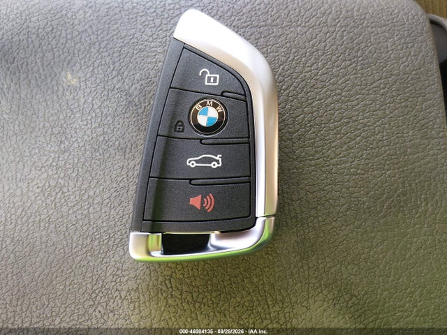Продажа на аукционе авто 2018 Bmw X5 Xdrive35i, vin: 5UXKR0C54J0X94913, номер лота: 46084135