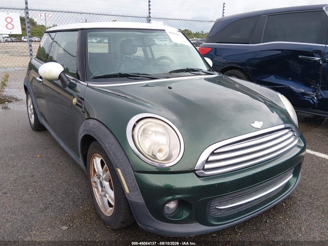 Продаж на аукціоні авто 2012 Mini Cooper, vin: WMWSU3C54CT367988, номер лоту: 46084137