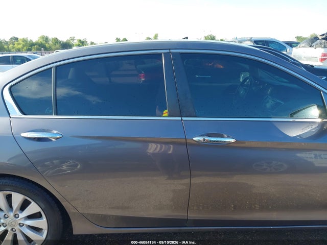 46084194 :رقم المزاد ، 1HGCR2F87FA089100 vin ، 2015 Honda Accord Ex-l مزاد بيع