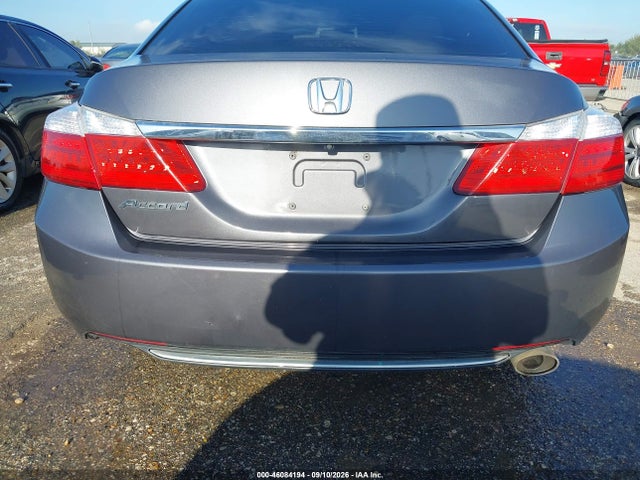 46084194 :رقم المزاد ، 1HGCR2F87FA089100 vin ، 2015 Honda Accord Ex-l مزاد بيع