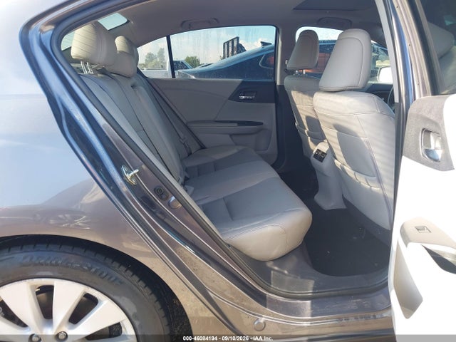 46084194 :رقم المزاد ، 1HGCR2F87FA089100 vin ، 2015 Honda Accord Ex-l مزاد بيع