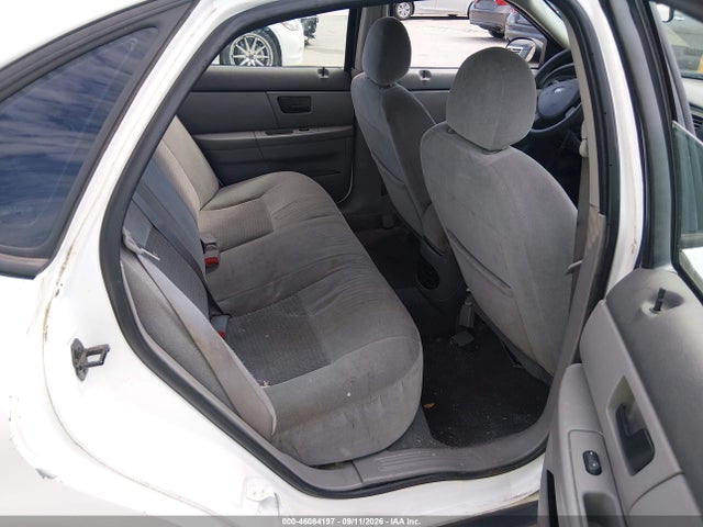 46084197 :رقم المزاد ، 1FAFP53U36A102905 vin ، 2006 Ford Taurus Se مزاد بيع