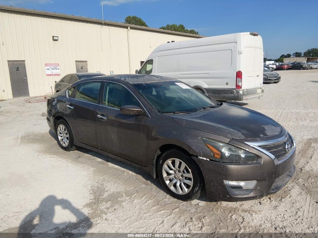 2015 Nissan Altima 2.5 S მანქანა იყიდება აუქციონზე, vin: 1N4AL3AP3FC257224, აუქციონის ნომერი: 46084217