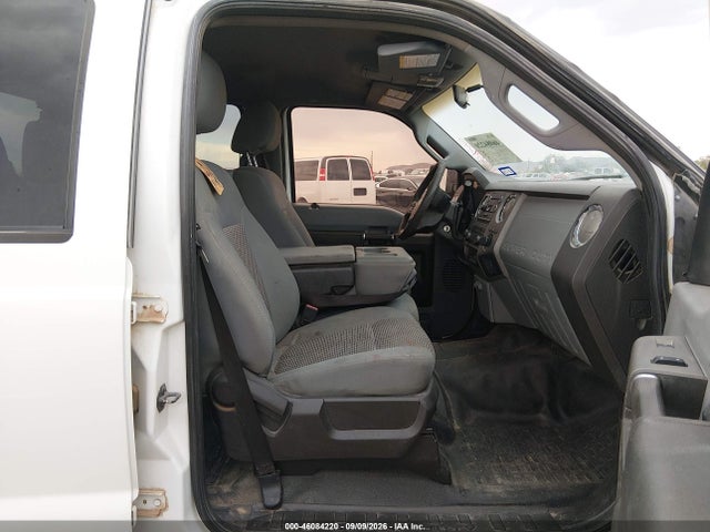 46084220 :رقم المزاد ، 1FT8W3BT9BEC65032 vin ، 2011 Ford F-350 Xlt مزاد بيع