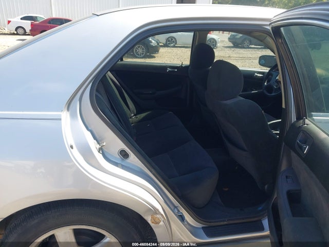46084244 :رقم المزاد ، 1HGCM56425A164037 vin ، 2005 Honda Accord 2.4 Lx مزاد بيع
