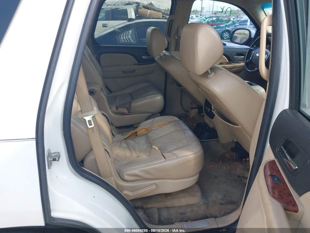 46084255 :رقم المزاد ، 1GNFC13007R262536 vin ، 2007 Chevrolet Tahoe Ltz مزاد بيع