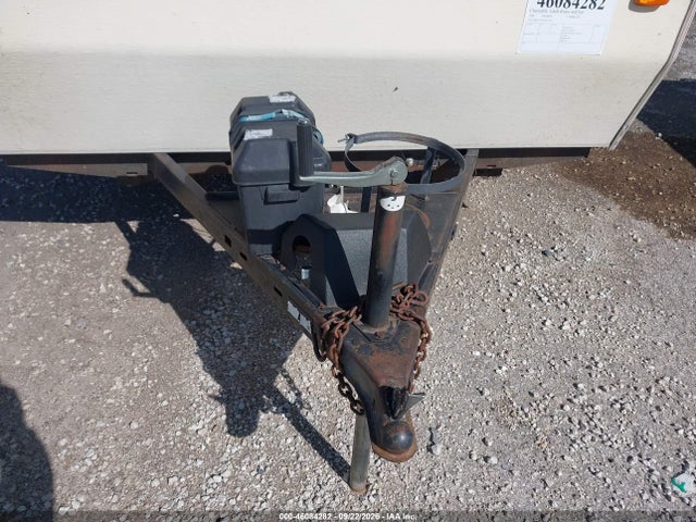 46084282 :رقم المزاد ، 4R8CL2214WN117189 vin ، 1998 Damon Camplite مزاد بيع