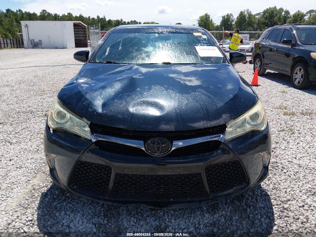2015 Toyota Camry Se მანქანა იყიდება აუქციონზე, vin: 4T1BF1FK9FU884975, აუქციონის ნომერი: 46084285