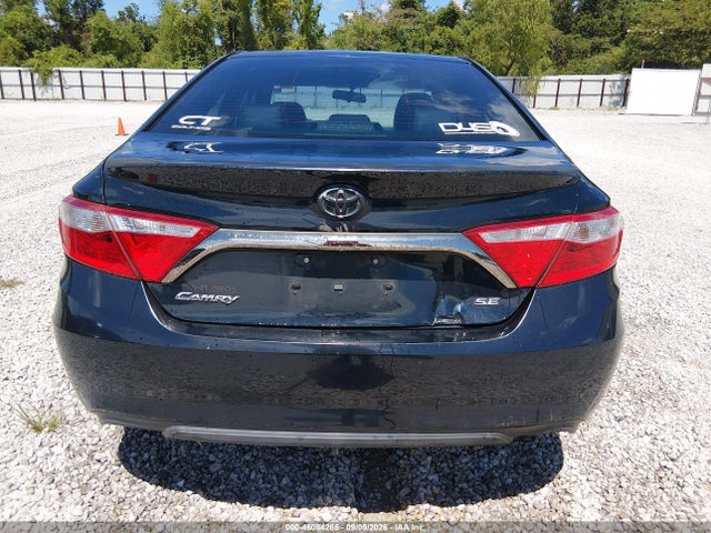 2015 Toyota Camry Se მანქანა იყიდება აუქციონზე, vin: 4T1BF1FK9FU884975, აუქციონის ნომერი: 46084285