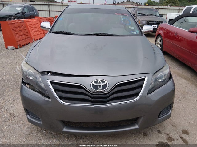 2011 Toyota Camry Le მანქანა იყიდება აუქციონზე, vin: 4T1BF3EK1BU208172, აუქციონის ნომერი: 46084306