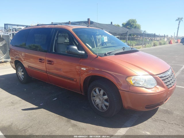 Auction sale of the 2006 Chrysler Town & Country Touring, vin: 2A4GP54L66R731696, lot number: 46084331