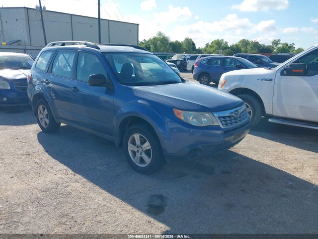 46084341 :رقم المزاد ، JF2SHBBC4CH437592 vin ، 2012 Subaru Forester 2.5x مزاد بيع