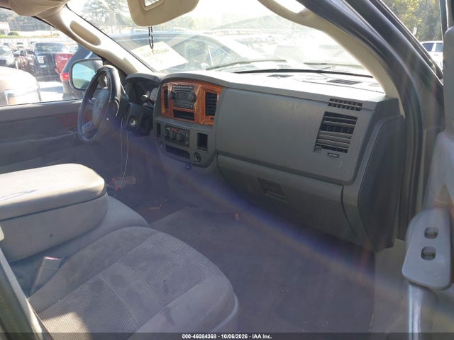 46084368 :رقم المزاد ، 1D7HA18N86J208092 vin ، 2006 Dodge Ram 1500 Slt مزاد بيع