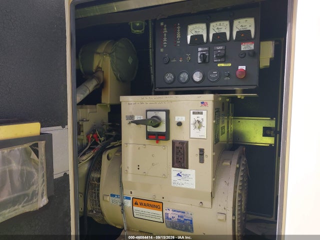 46084414 :رقم المزاد ، 1Z9BU16276M026023 vin ، 2006 Trai Katolight 60kw مزاد بيع