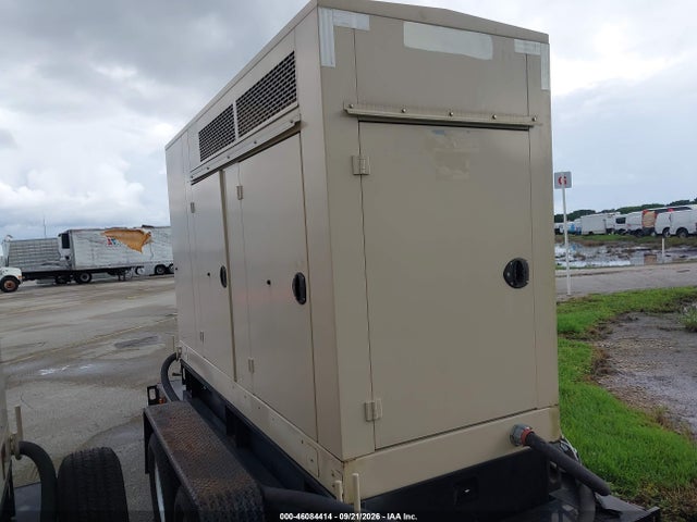 46084414 :رقم المزاد ، 1Z9BU16276M026023 vin ، 2006 Trai Katolight 60kw مزاد بيع