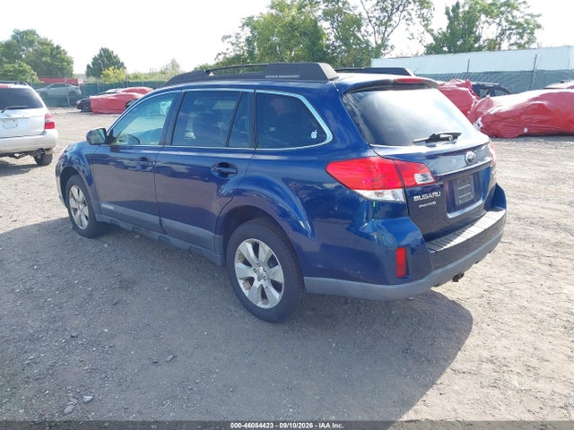 Auction sale of the 2010 Subaru Outback 2.5i Premium, vin: 4S4BRBCC3A3352808, lot number: 46084423