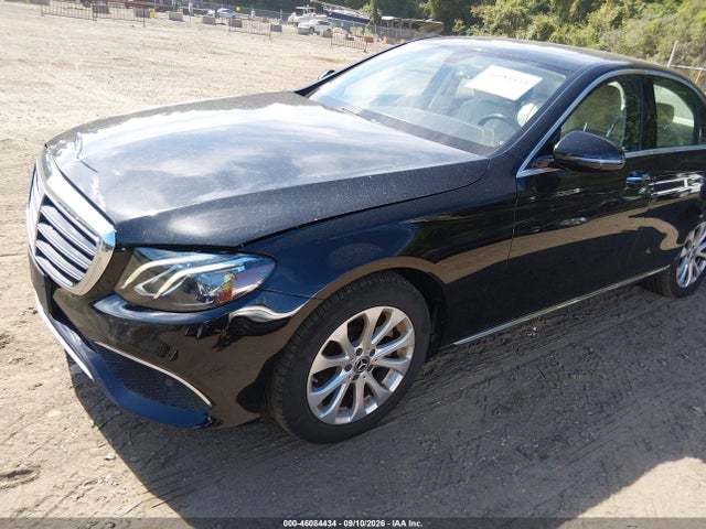 Продаж на аукціоні авто 2018 Mercedes-benz E 300 4matic, vin: WDDZF4KB0JA306872, номер лоту: 46084434