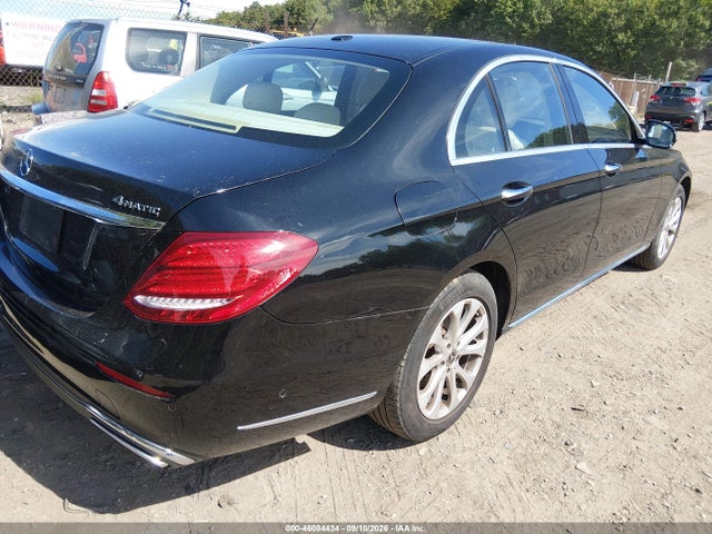 Продаж на аукціоні авто 2018 Mercedes-benz E 300 4matic, vin: WDDZF4KB0JA306872, номер лоту: 46084434