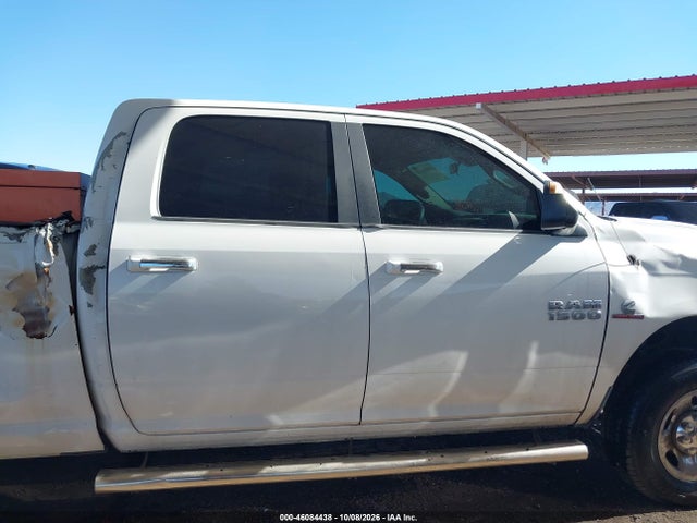 46084438 :رقم المزاد ، 3C6UR5HL2DG526478 vin ، 2013 Ram 2500 Tradesman مزاد بيع